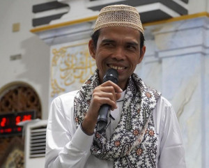 Diusir dari Singapura, Ustaz Abdul Somad Dikabarkan Terkendala Karena Statusnya