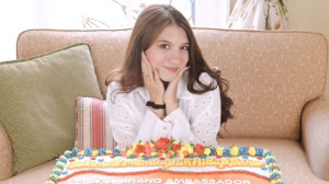 Heboh Kabar Cassandra Lee Dilamar, Brand Kosmetik Beri Klarifikasi