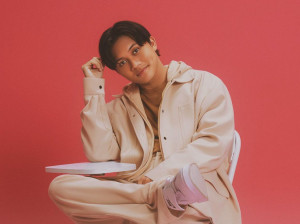 Lihat Penonton Pingsan, Sikap Rizky Febian Hentikan Lagu saat Konser Tuai Pujian