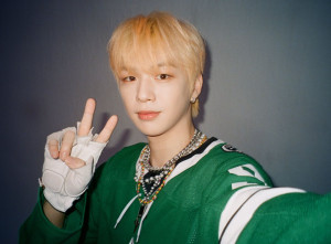 Kang Daniel Dilarikan ke Rumah Sakit Usai Alami Saraf Kejepit