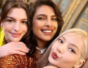 Curi Perhatian, Lisa Blackpink, Anne Hathaway dan Priyanka Chopra Hadiri Acara Bvlgari