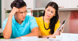 5 Tips Bijak Kelola Keuangan Rumah Tangga Bersama Pasangan