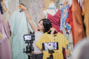 Ajang Promosi, 5 Tips Tingkatkan Penjualan Melalui Live Streaming