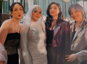 Pernikahan Sivia Azizah Jadi Ajang Reuni Para Personel Blink