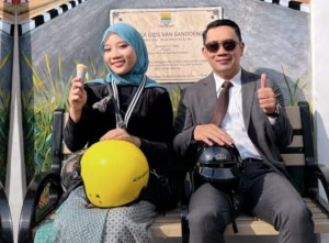 5 Momen Kocak Ridwan Kamil saat Tanggapi Komentar Netizen