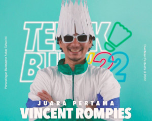 Unjuk Kemampuan, Vincent Rompies Kalahkan Valentino Jebret di Ajang Tepok Bulu 2022