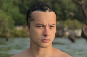 Nicholas Saputra Siap Terima Tantangan Tanding Renang di Vindes Sport