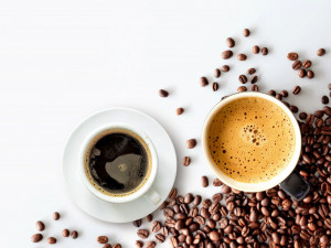 Anda Pencinta Kopi? Ini Manfaat dan Risikonya