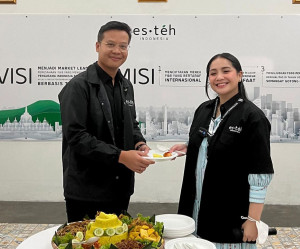 Nagita Slavina Resmi Jadi CEO Es Teh Indonesia, Warganet: Alhamdulillah jadi PNS