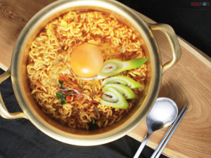 Simpel dan Lezat, 6 Resep Ramyeon Idol K-pop yang Wajib untuk Dicoba!