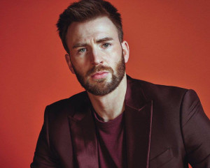 Bosan Jadi Jomblo, Chris Evans Ngaku Tengah Fokus Cari Pasangan