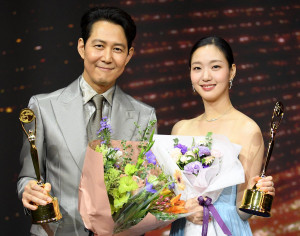 Digelar Pertama Kali, Ini Daftar Pemenang Blue Dragon Series Awards 2022