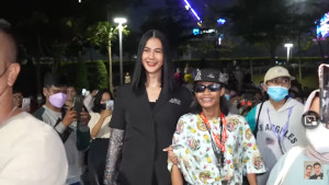 Hadir di Citayam Fashion Week, Intip Potret Kece Paula Verhoeven Bareng Bonge