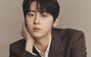 Profil Hwang Minhyun, Member Nu'est serta Pemeran "Alchemy of Souls"