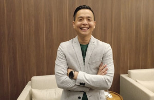Ernest Prakasa Sindir Baim Wong Soal Pendaftaran Merek Citayam Fashion Week