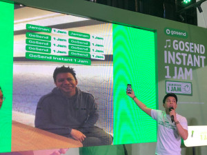 Konsep Kreatif di Balik Remake Video Klip "Ada Apa Denganmu" Versi Gosend Instant