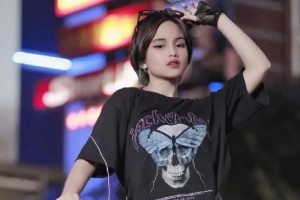 Jadi Sorotan, Warganet Ramai Bandingkan Sikap Jeje Slebew dan Cinta Laura