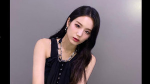 Tak Lanjut Kontrak, Jang Gyuri Keluar dari fromis_9