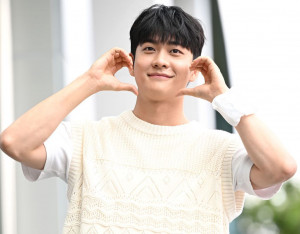 Fakta Kehidupan Kang Tae Oh Pemeran "Extraordinary Attorney Woo"
