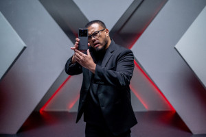 Joko Anwar Bagikan Tips Ciptakan Sinematik Video dengan vivo X80 Pro