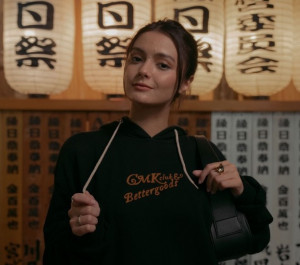 Inspirasi Fashion ala Raia "No Ordinary Love" pada Episode 1