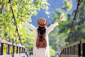 Ingin Liburan Tetap Hemat dan Seru, Coba 6 Tips Ini Yuk!