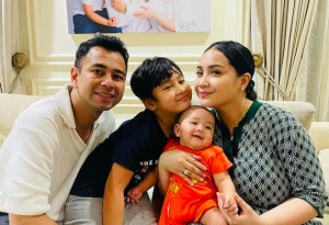 Nagita Slavina Dapat Kado Spesial dari Rafathar dan Cipung di Hari Ibu