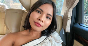 Tuai Pujian, Putri Hotman Paris Jualan Pembalut Wanita