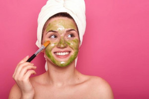 Daripada Beli Melulu Coba Buat Masker Alami Ini, Yuk!