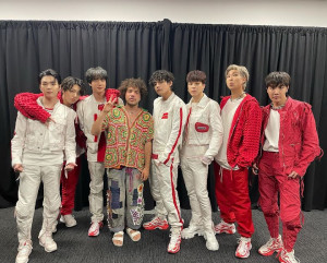 Gandeng BTS dan Snoop Dog, Benny Blanco Ungkap Pembuatan MV "Bad Decisions"