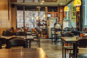 5 Restoran dan Kafe Milik Idol Kpop yang Wajib Dikunjungi saat ke Korea