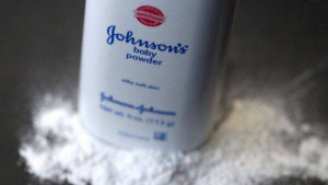 Perusahaan Johnson & Johnson akan Ganti Bahan Bedak Bayi dengan Tepung Maizena