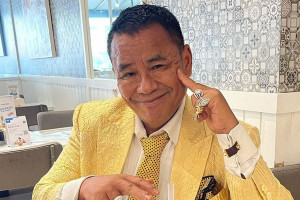 Miliki Puluhan Aspri, Ini Bukti Hotman Paris Tetap Sayang Istri