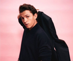 Jaga Kesehatan Mentalnya, Tom Holland Pilih Rehat dari Media Sosial