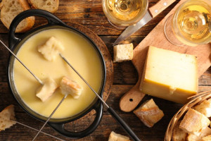7 Makanan Khas Swiss yang Lezat Creamy dan Gurih