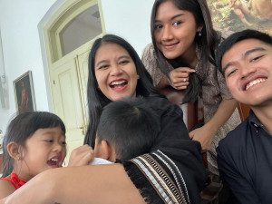 Kahiyang Beri Sinyal di Instagram, Kaesang Pangarep dan Erina Gudono Bertunangan?