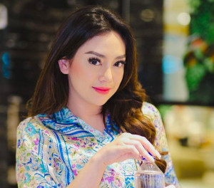 Insecure dengan Status Janda, Celine Evangelista Minder Didekati Pria