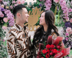 Bikin Baper, Jess No Limit Resmi Lamar Sang Kekasih Sisca Kohl