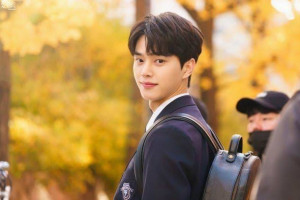 Bukan Lagi Remaja, Ini 7 Aktor Korea yang Masih Cocok Perankan Anak Sekolahan