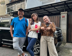 Lagu Duet Uya Kuya dan Denise Chariesta “Pala Bapak Kau” Kena Nyinyir Warganet