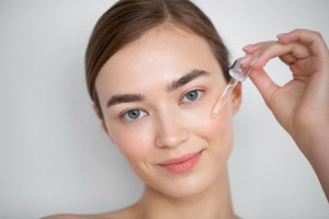 Celo Ampoule Essence Tuk Jaga Kulit Wajah dari Masalah