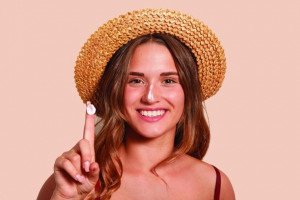 5 Manfaat Sunblock Bagi Kecantikan dan Kesehatan Kulit