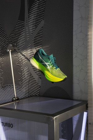 Gunakan Sepatu ASICS Metaspeed+ di Thailand, Empat Pelari Indonesia Gabung Event Time Trials