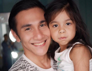 Putri Vino G Bastian Hampir Tampil di "Miracle In Cell No. 7"