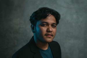 Mantan Vokalis Langit Sore Atmojo Rilis Trilogi "Semoga Kabar Baik Untukku"