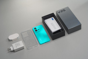 Resmi Diluncurkan di Pasar Indonesia, Berapa Harga Vivo V25 Series 5G?