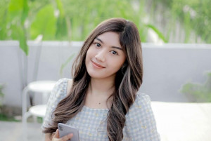 Fakta Menarik Erina Gudono, Calon Istri Kaesang Pangarep yang Miliki Segudang Prestasi