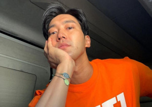 Jadi Selebriti Terkenal, Choi Siwon Akui Bahagia Meski Terkadang Tertekan