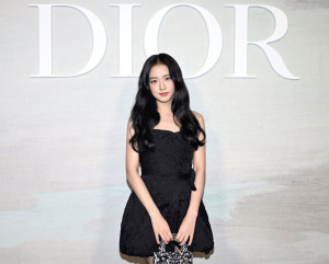 Demi Jisoo BLACKPINK, Cartier Rela Tawarkan Bayaran Fantastis Lampaui Dior
