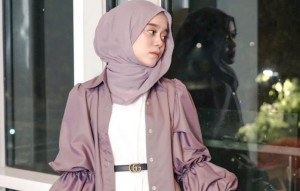 Viral! Detik-detik Lesti Kejora Tinggalkan Rumah Usai Alami KDRT